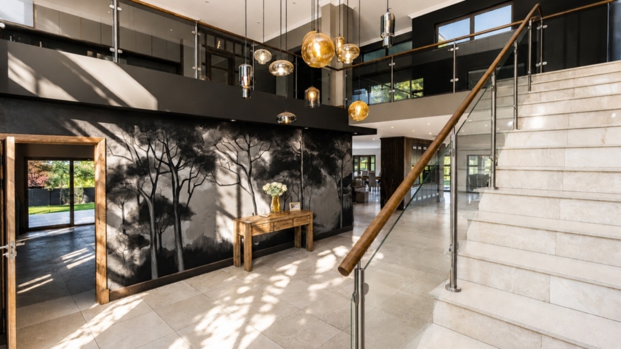 8 Bedroom Property for Sale in Birdwood Estate North West